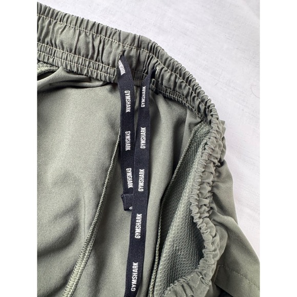 Gymshark Arrival Shorts Medium Olive Green 7 Inch Inseam - Picture 4 of 11